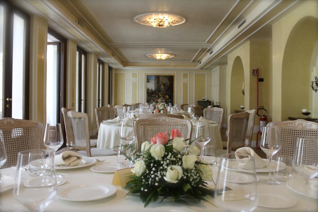 Hotel Terranobile Metaresort Bari Eksteriør billede
