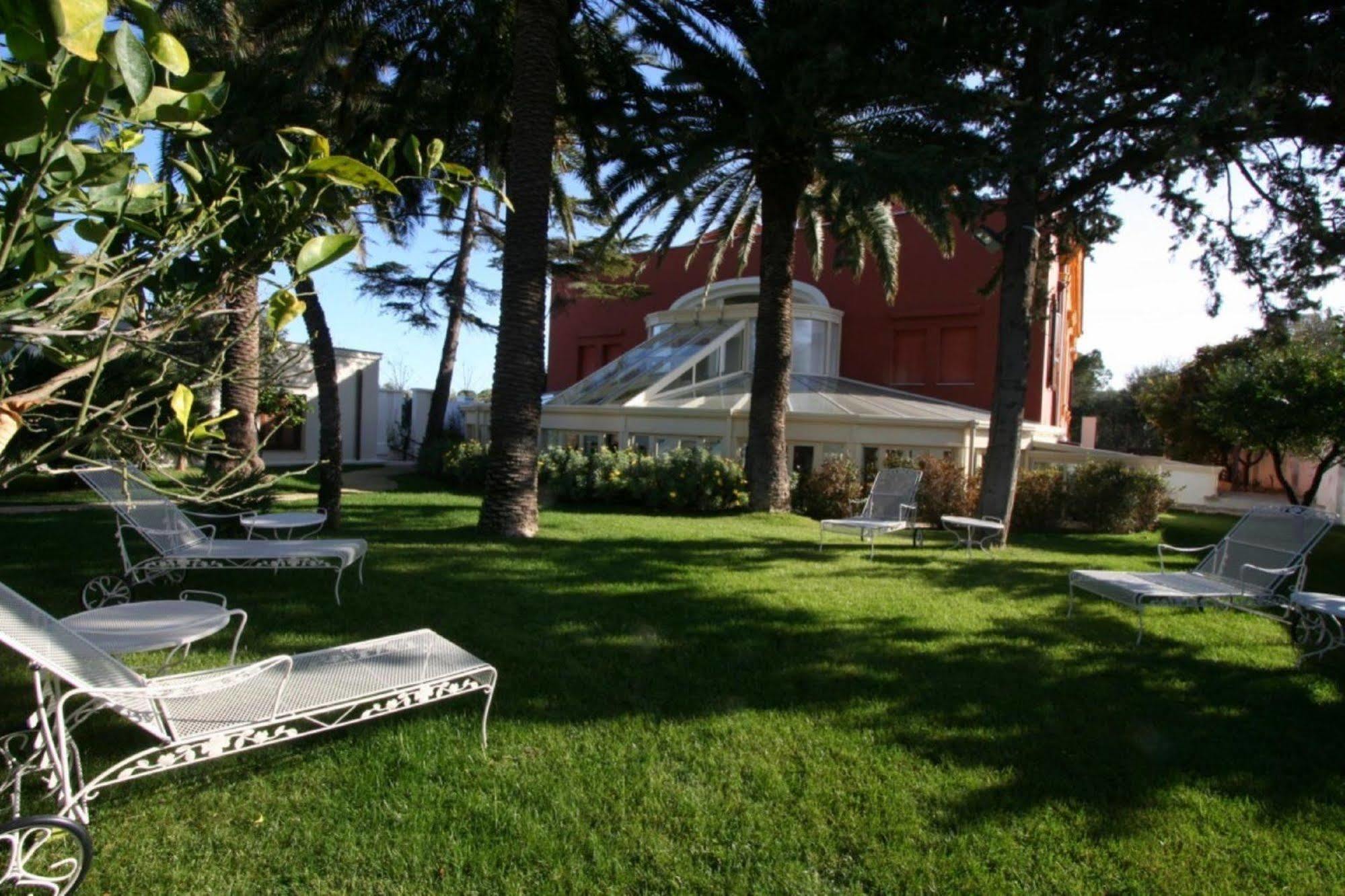 Hotel Terranobile Metaresort Bari Eksteriør billede