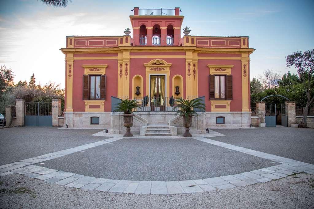 Hotel Terranobile Metaresort Bari Eksteriør billede